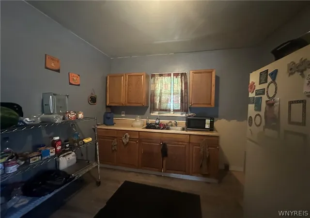 Photo 4 of Single family home for sale at 1712 Niagara St, Niagara Falls, NY 14303 | MLS# B1691309 | Listing updated on 2026-08-26