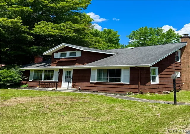 Photo 2 of Sale Pending at 4044 Cedarvale Rd, Syracuse, NY 13215 | MLS# S1690934 | Listing updated on 2026-08-26