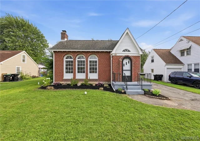 Photo 1 of Sale Pending at 80 Linwood Ave, Tonawanda, NY 14150 | MLS# B1690817 | Listing updated on 2026-09-25