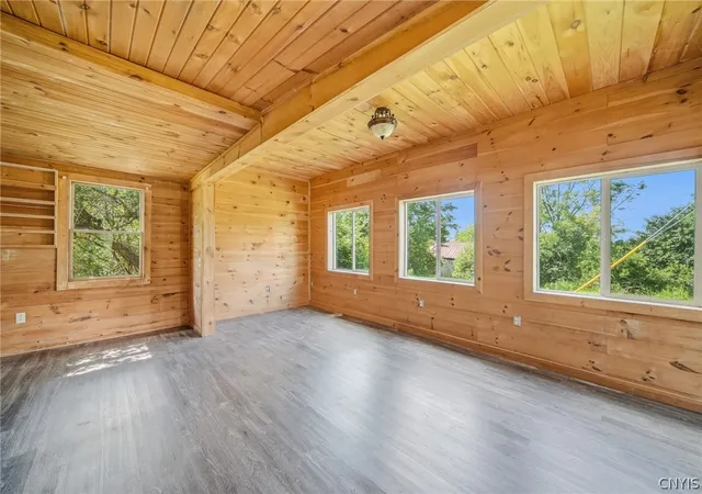 Photo 2 of Single family home for sale at 17158 Dano Blvd, Clayton, NY 13624 | MLS# S1691755 | Listing updated on 2026-09-15