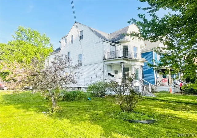 Photo 2 of Sale Pending at 1129 West Ave, Buffalo, NY 14213 | MLS# B1692282 | Listing updated on 2026-08-24