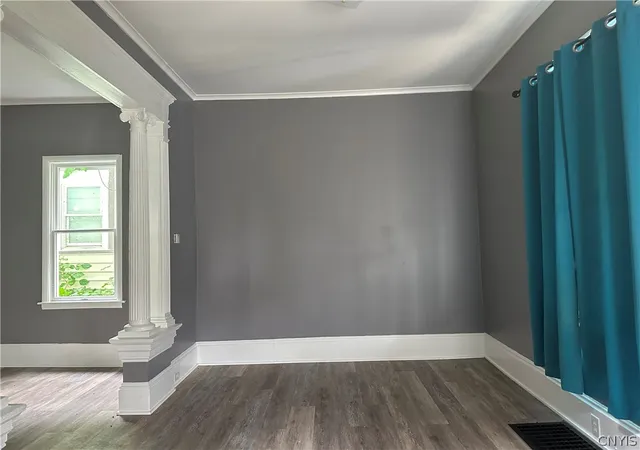 Photo 3 of Single family home for sale at 137 W Schuyler St, Oswego, NY 13126 | MLS# S1692247 | Listing updated on 2026-08-26