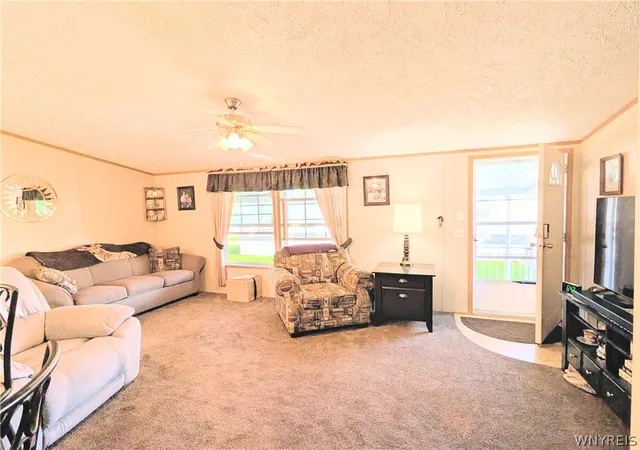 Photo 4 of Manufactured home for sale at 1067 Brookwood Dr, Derby, NY 14047 | MLS# B1692329 | Listing updated on 2026-09-10