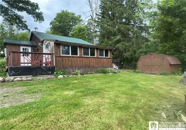 Photo 3 of Single family home for sale at 86 Wildemere Dr, Arcade, NY 14009 | MLS# R1689369 | Listing updated on 2026-08-31