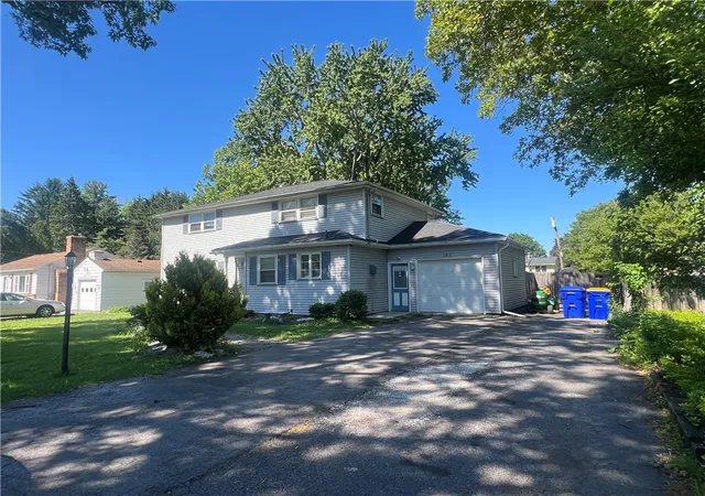 Photo 3 of Sale Pending at 163 Elmgrove Rd, Rochester, NY 14626 | MLS# R1688193 | Listing updated on 2026-09-11