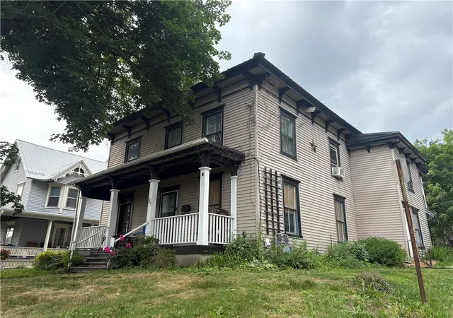 Photo 2 of Multi family home for sale at 268 Chestnut St, Oneonta, NY 13820 | MLS# R1689794 | Listing updated on 2026-09-09