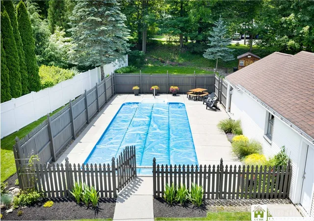 Photo 4 of Single family home for sale at 37 Liberty St, Fredonia, NY 14063 | MLS# R1690442 | Listing updated on 2026-09-15