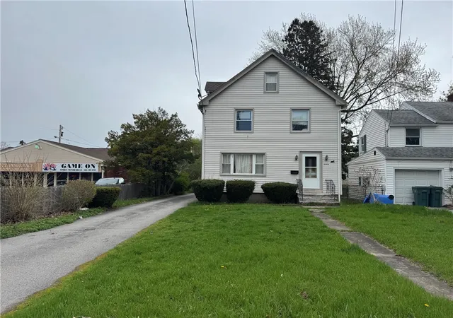 Photo 2 of Single family home for sale at 2662 Dewey Ave, Rochester, NY 14616 | MLS# R1691884 | Listing updated on 2026-08-19