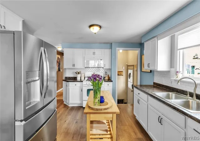 Photo 2 of Sale Pending at 19 Algiers Ln, Buffalo, NY 14225 | MLS# B1692821 | Listing updated on 2026-08-25