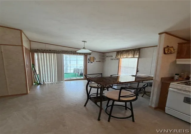 Photo 4 of Sale Pending at 1774 Military Rd, Buffalo, NY 14217 | MLS# B1692855 | Listing updated on 2026-08-31