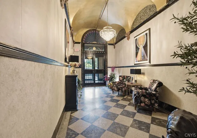 Photo 3 of Sale Pending at 377 W Onondaga St #206, Syracuse, NY 13202 | MLS# S1693089 | Listing updated on 2026-09-12