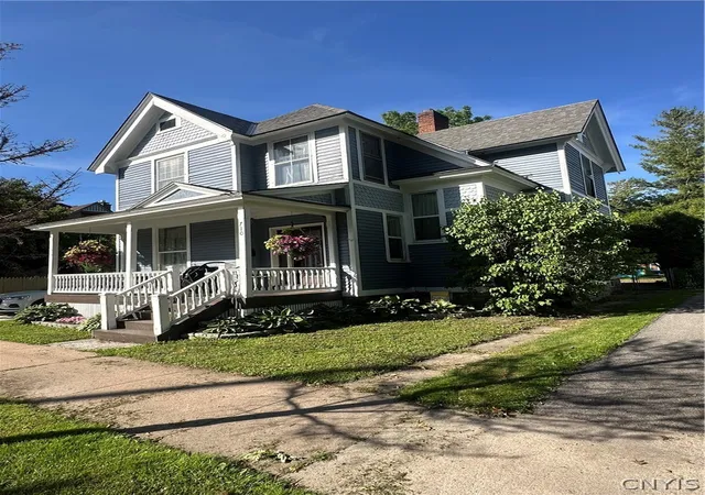 Photo 3 of Single family home for sale at 710 Pickering St, Ogdensburg, NY 13669 | MLS# S1689777 | Listing updated on 2026-08-24