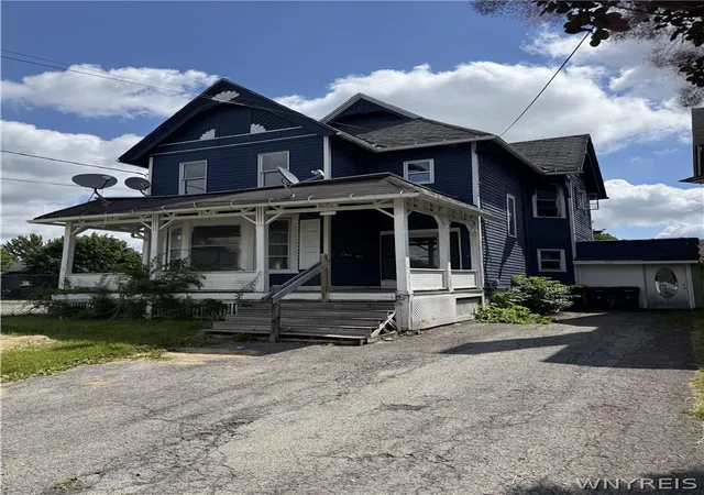Photo 1 of Sale Pending at 259 Washburn St, Lockport, NY 14094 | MLS# B1691980 | Listing updated on 2026-08-19