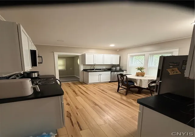 Photo 2 of Single family home for sale at 23 N Park, Auburn, NY 13021 | MLS# S1693462 | Listing updated on 2026-09-09
