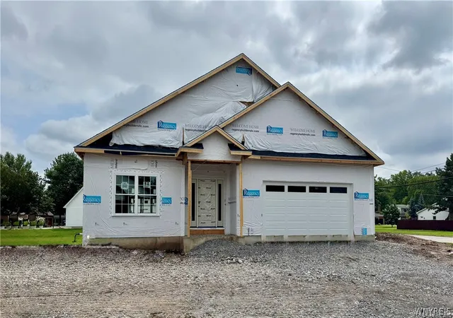 Photo 1 of Single family home for sale at 7 Birch Ln, Amherst, NY 14221 | MLS# B1693439 | Listing updated on 2026-09-13