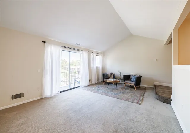 Photo 3 of Sale Pending at 4 High Gate Trl #7, Fairport, NY 14450 | MLS# R1692738 | Listing updated on 2026-08-11