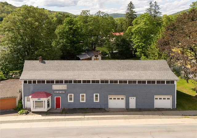 Photo 1 of Single family home for sale at 5572 Washington St, Prattsville, NY 12468 | MLS# R1693193 | Listing updated on 2026-09-11
