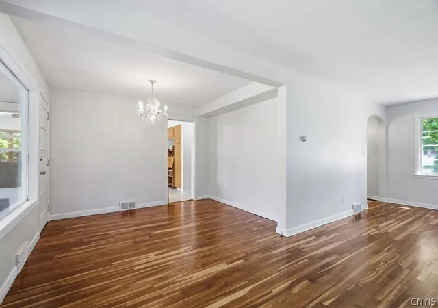 Photo 3 of Sale Pending at 424 Winkworth Pkwy, Syracuse, NY 13215 | MLS# S1689688 | Listing updated on 2026-09-02
