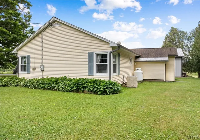 Photo 4 of Sale Pending at 229 Cedarville Rd, Ilion, NY 13357 | MLS# S1692914 | Listing updated on 2026-08-08
