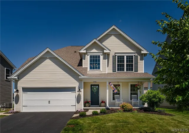Photo 1 of Sale Pending at 99 Cherry Laurel Ln, Buffalo, NY 14228 | MLS# B1693604 | Listing updated on 2026-08-26