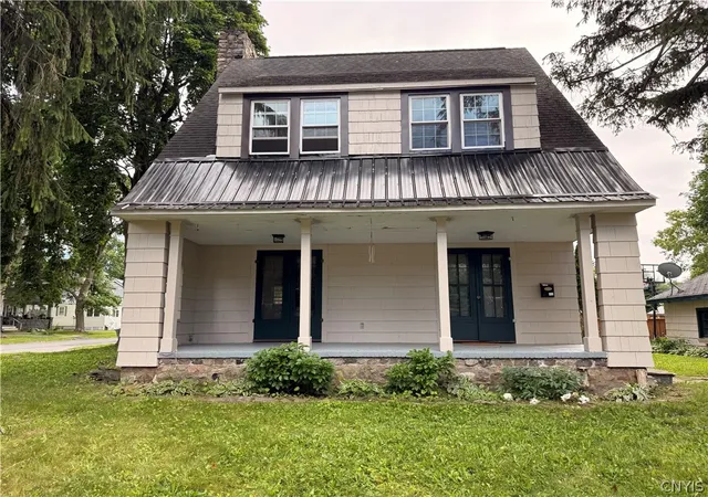 Photo 2 of Single family home for sale at 139 Monroe Ave, Watertown, NY 13601 | MLS# S1691164 | Listing updated on 2026-09-03