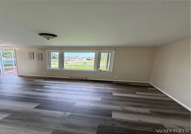 Photo 3 of Single family home for sale at 150 Carmen Rd, Buffalo, NY 14226 | MLS# B1693691 | Listing updated on 2026-09-03