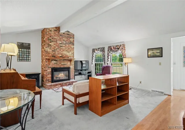 Listing Photo 5 - Condo for sale in building located at 145 Wedgewood Dr, Williamsville, NY 14221