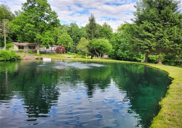 Photo 1 of Manufactured home for sale at 454 Houck Rd, Unadilla, NY 13849 | MLS# R1693459 | Listing updated on 2026-08-29