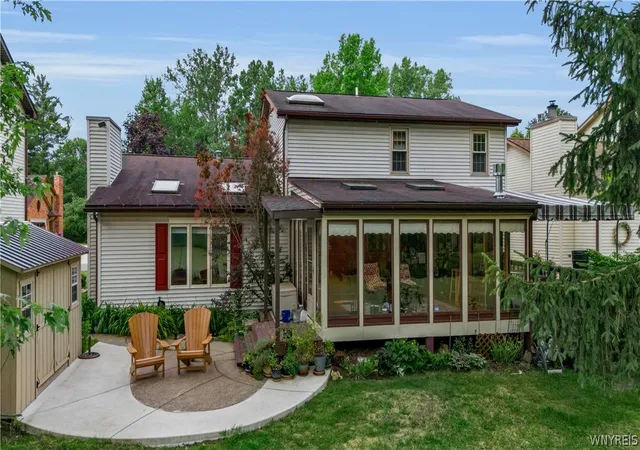 Photo 3 of Sale Pending at 341 Rambling Rd, East Amherst, NY 14051 | MLS# B1692643 | Listing updated on 2026-08-25