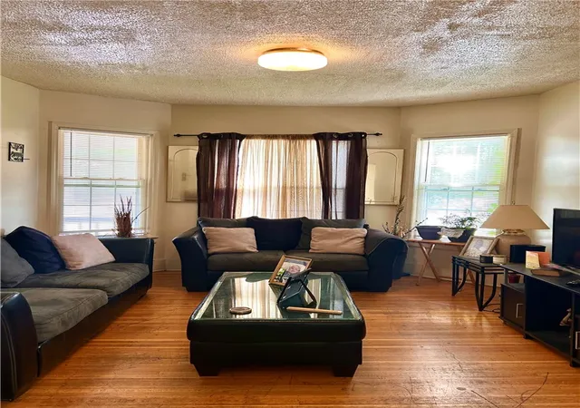 Photo 3 of Single family home for sale at 899 Genesee St, Rochester, NY 14611 | MLS# R1693290 | Listing updated on 2026-09-15