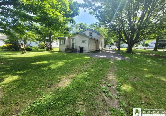 Photo 2 of Sale Pending at 243 Temple St, Fredonia, NY 14063 | MLS# R1692563 | Listing updated on 2026-08-27