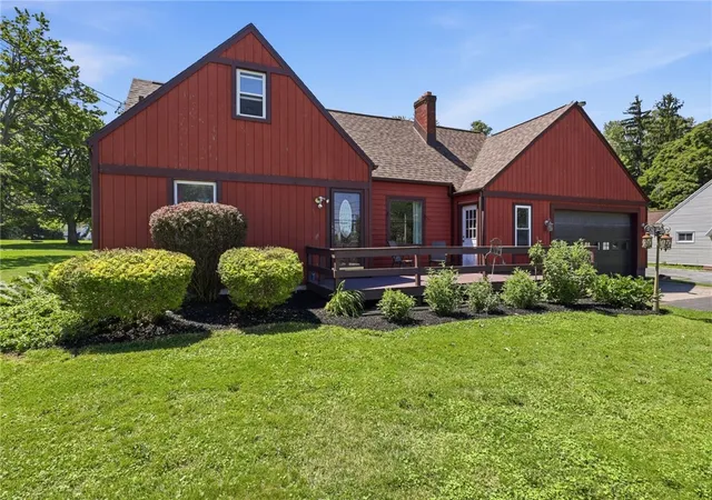 Photo 3 of Single family home for sale at 4853 W Ridge Rd, Spencerport, NY 14559 | MLS# R1693761 | Listing updated on 2026-08-26