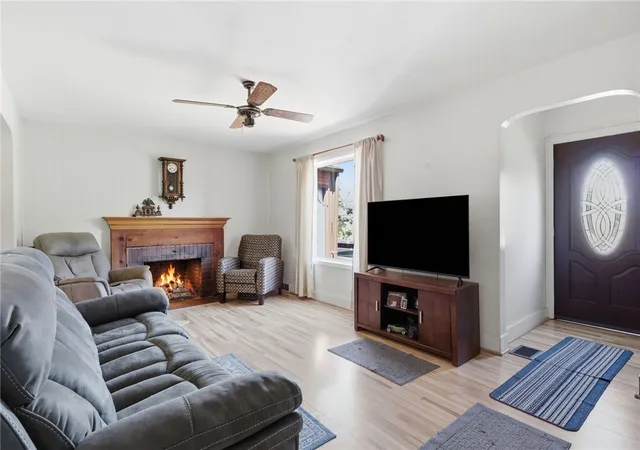 Photo 3 of Single family home for sale at 4853 W Ridge Rd, Spencerport, NY 14559 | MLS# R1693761 | Listing updated on 2026-08-26