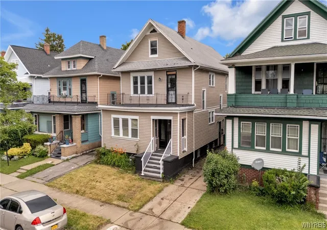 Photo 1 of Sale Pending at 70 Brunswick Blvd, Buffalo, NY 14208 | MLS# B1692044 | Listing updated on 2026-09-16