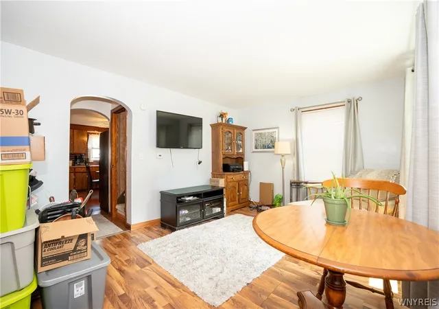 Photo 3 of Sale Pending at 522 E Thompson St, North Tonawanda, NY 14120 | MLS# B1692693 | Listing updated on 2026-08-19