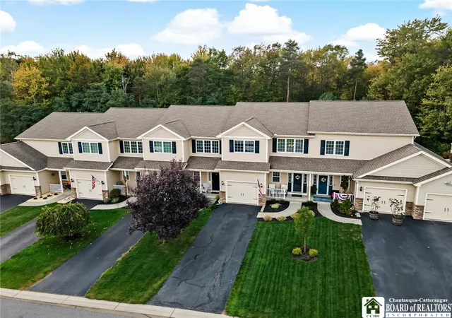 Photo 1 of Single family home for sale at 22 Casabella Dr, Fredonia, NY 14063 | MLS# R1693985 | Listing updated on 2026-09-15