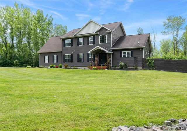Photo 1 of Sale Pending at 5918 Mckinley Rd, Brewerton, NY 13029 | MLS# S1693617 | Listing updated on 2026-08-26