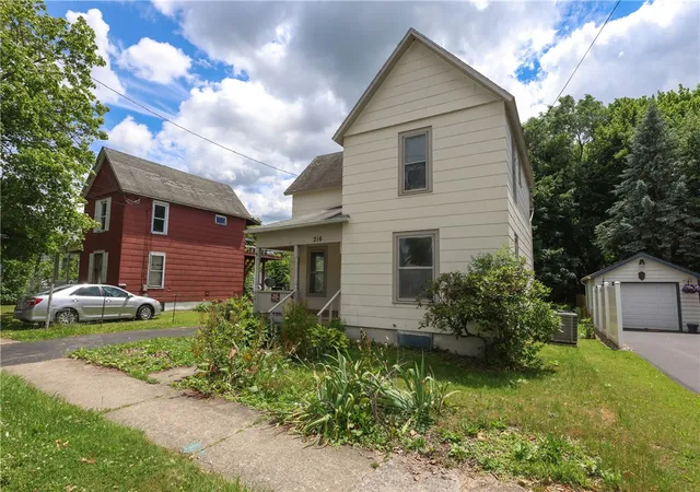 Photo 2 of Single family home for sale at 316 W William St, Corning, NY 14830 | MLS# R1693363 | Listing updated on 2026-08-10