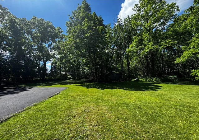 Photo 3 of Single family home for sale at 1605 Lehigh Sta Rd, Henrietta, NY 14467 | MLS# R1693905 | Listing updated on 2026-08-12