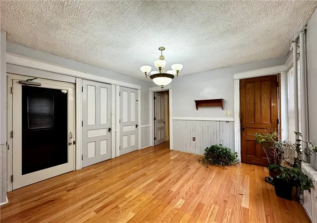 Photo 3 of Single family home for sale at 1605 Lehigh Sta Rd, Henrietta, NY 14467 | MLS# R1693905 | Listing updated on 2026-08-12