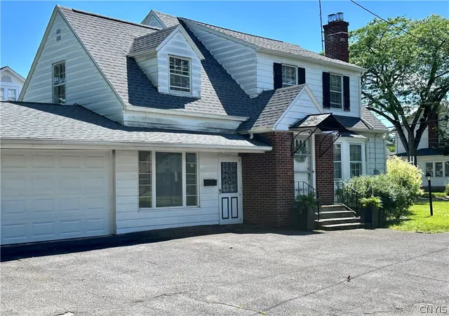 Photo 2 of Sale Pending at 456 Wendell Ter, Syracuse, NY 13203 | MLS# S1690978 | Listing updated on 2026-09-15