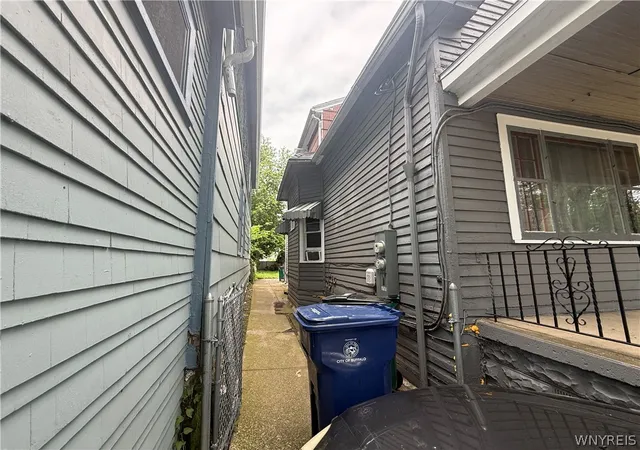 Listing Photo 5 - Condo for sale in building located at 76 Sattler Ave, Buffalo, NY 14211