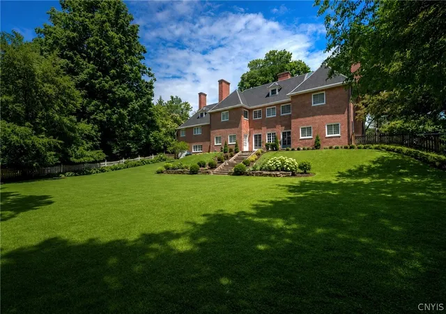 Photo 2 of Single family home for sale at 131 South St, Auburn, NY 13021 | MLS# S1692503 | Listing updated on 2026-09-11