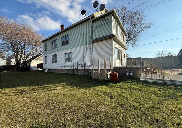 Photo 3 of Multi family home for sale at 179 Weaver St, Buffalo, NY 14206 | MLS# B1693352 | Listing updated on 2026-08-31