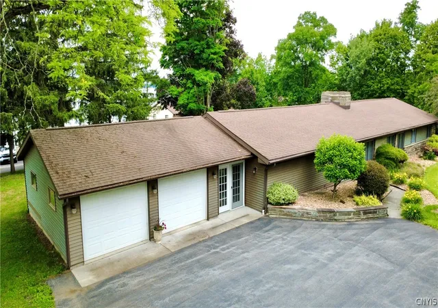 Photo 2 of Single family home for sale at 4861 Rockefeller Rd, Auburn, NY 13021 | MLS# S1694128 | Listing updated on 2026-09-04