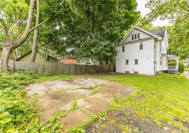 Listing Photo 5 - Condo for sale in building located at 428 Magee Ave, Rochester, NY 14613