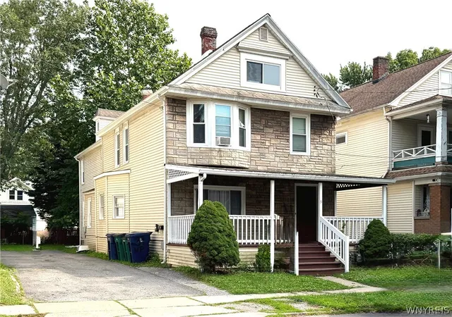 Photo 3 of Multi family home for sale at 31 Wildwood Pl, Buffalo, NY 14210 | MLS# B1692609 | Listing updated on 2026-08-12