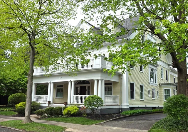 Photo 2 of Single family home for sale at 17 Sibley Pl Un#03, Rochester, NY 14607 | MLS# R1694176 | Listing updated on 2026-08-06
