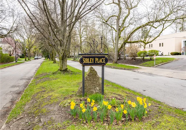 Photo 3 of Single family home for sale at 17 Sibley Pl Un#03, Rochester, NY 14607 | MLS# R1694176 | Listing updated on 2026-08-06