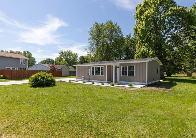 Photo 1 of Sale Pending at 26 Pershing Dr, Fulton, NY 13069 | MLS# S1693133 | Listing updated on 2026-08-18